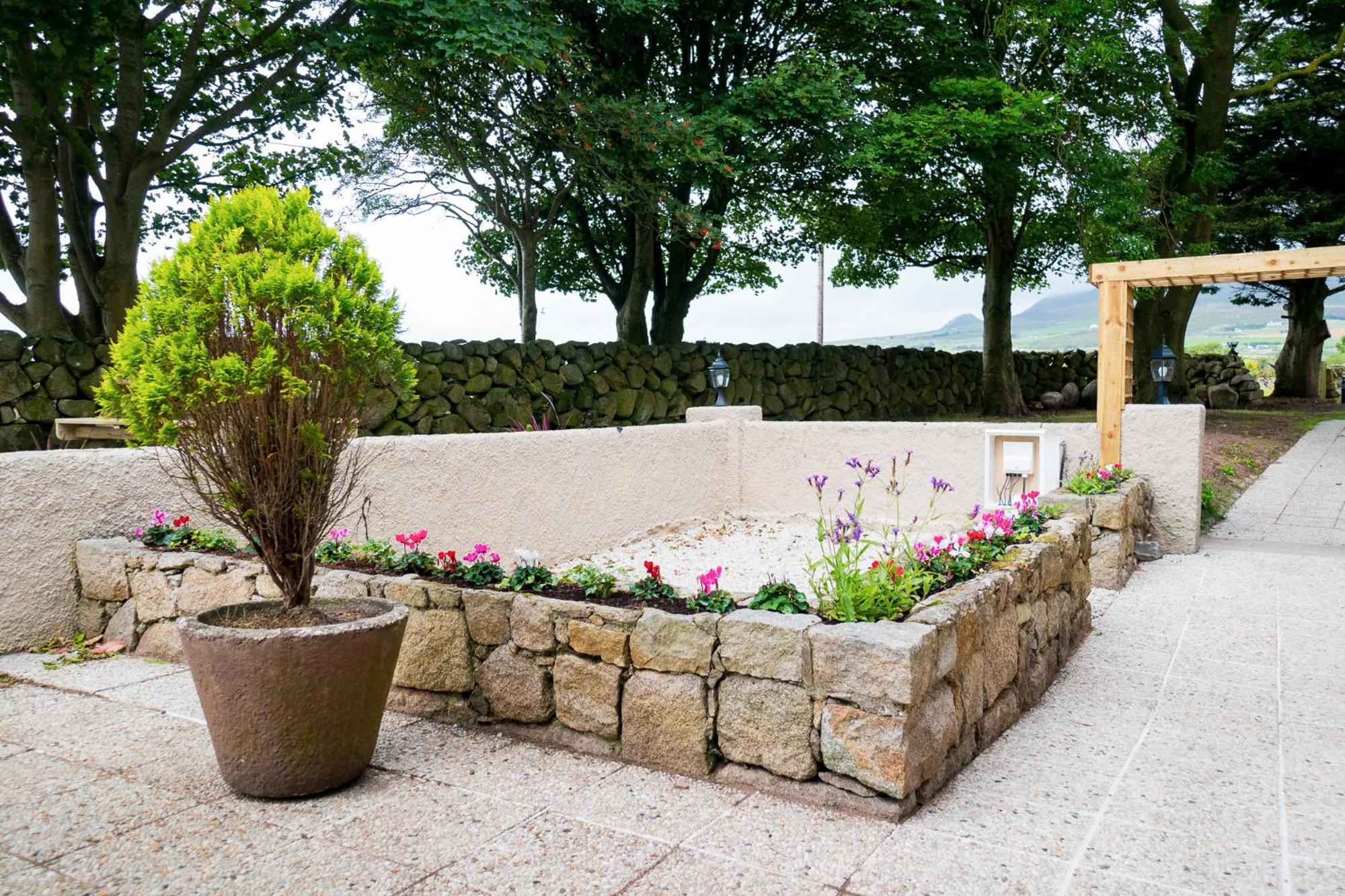 The Brambles Retreat In The Mournes Hotel Annalong Exterior photo